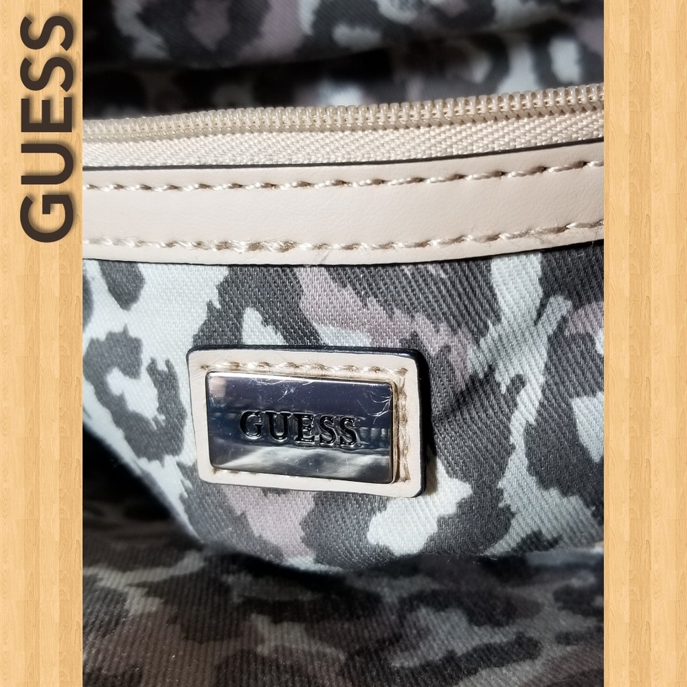 GUESS Women's Handbag - Picture 8 of 8